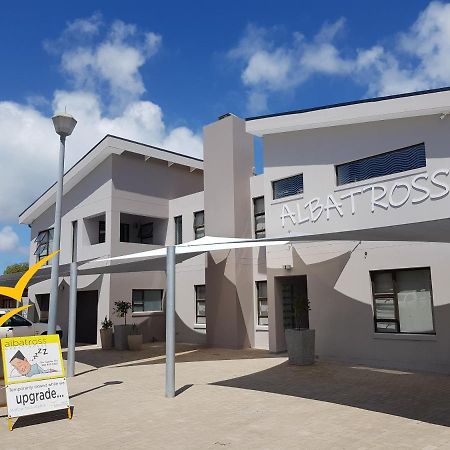 לאנגבאן Albatross Guesthouse מראה חיצוני תמונה